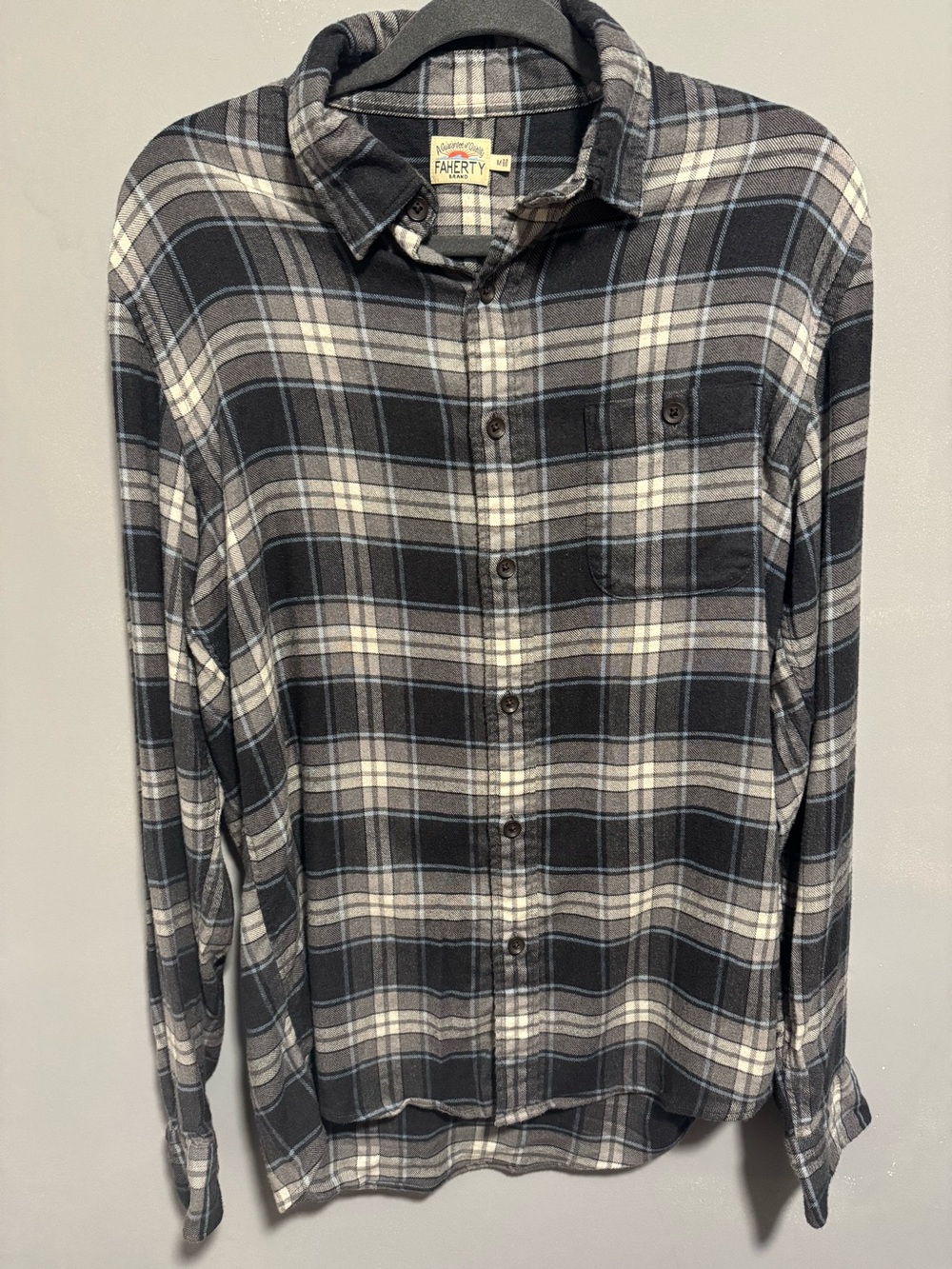 Faherty- Men’s Movement Gray Plaid Flannel Shirt - Medium